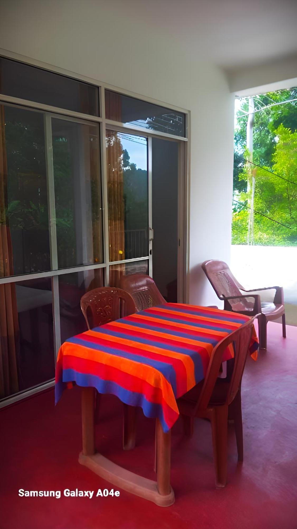 Senehas Homestay Элла Экстерьер фото